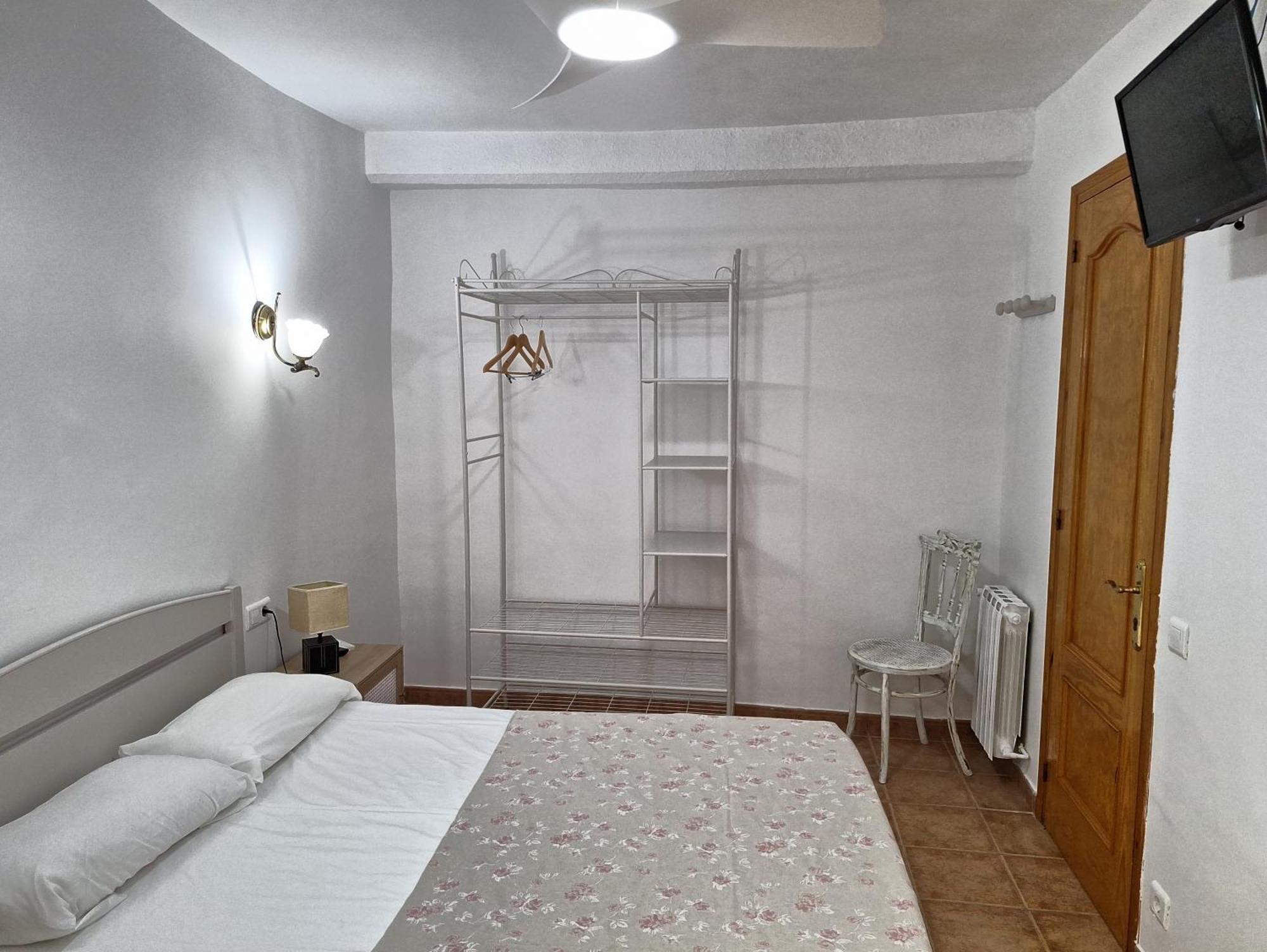 Hotel Fonda Toldra Ulldemolins Zewnętrze zdjęcie